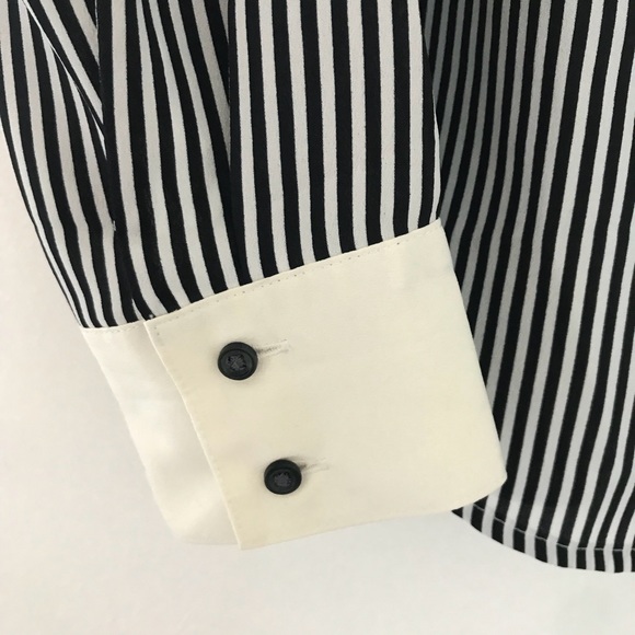 Ann Taylor striped button down size 8 - Picture 4 of 4